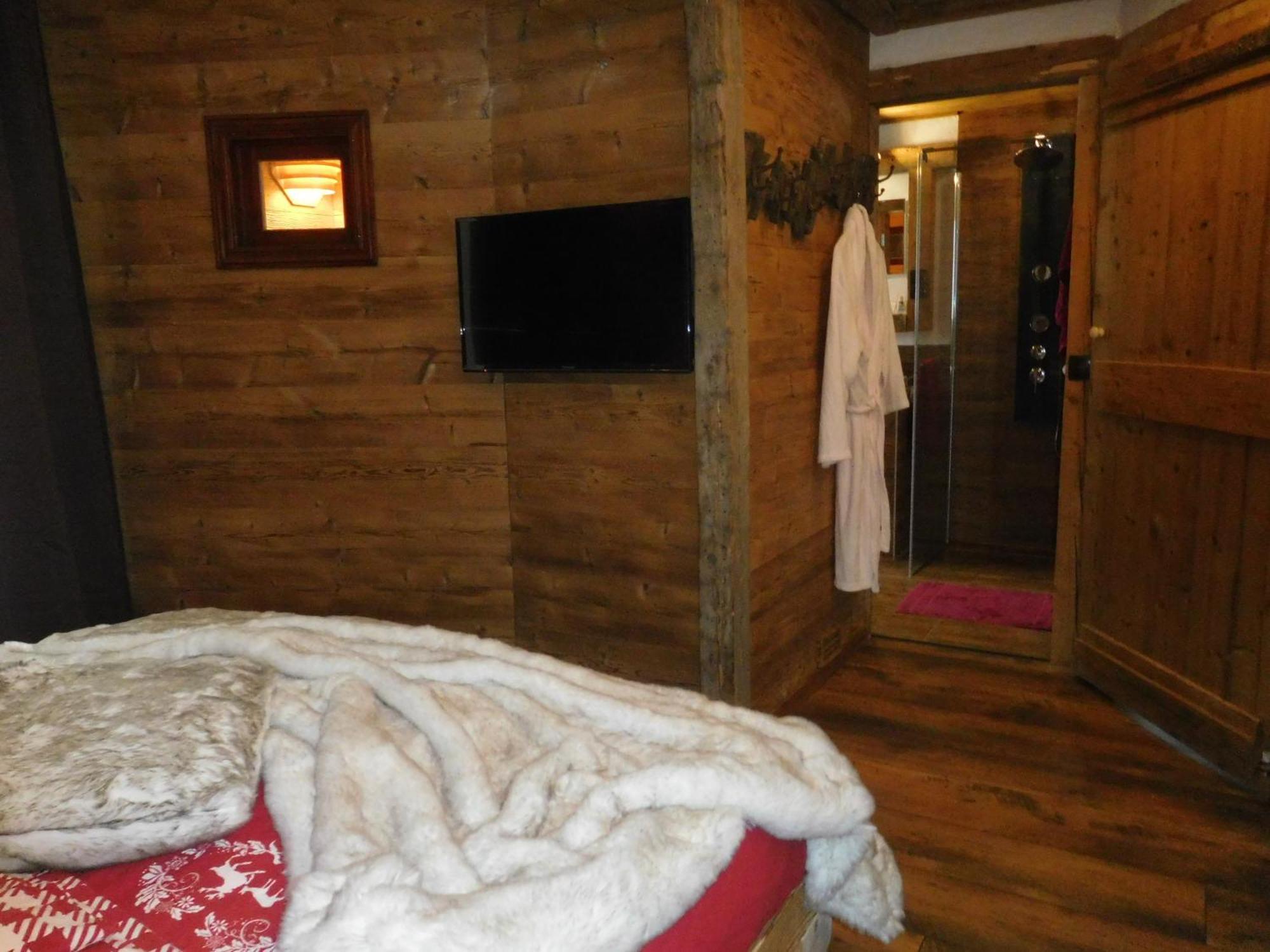 Wellnessoase Mit Sauna Und Whirlpool Inzell Esterno foto